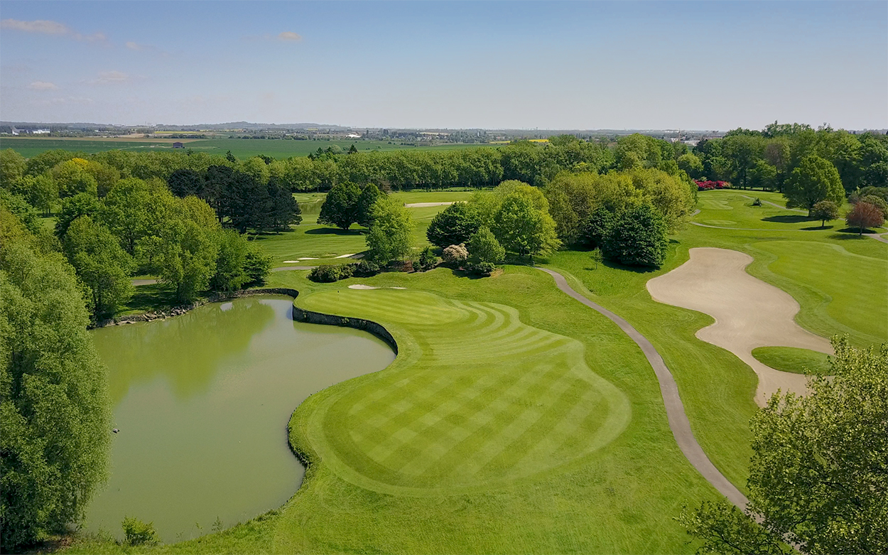 Paris International Golf Club The Course Hole n°6